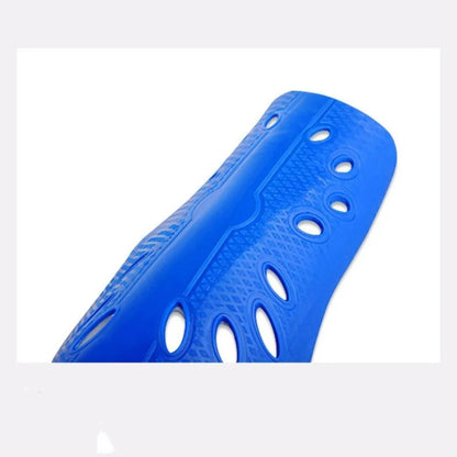 1Pair Lightweight Soccer Shin Guards Soccer Guards Calf Protector Shin Guard Sleeves Protective Shin Guard Football Soccer Gear