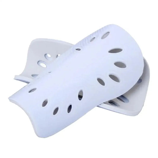 1Pair Lightweight Soccer Shin Guards Soccer Guards Calf Protector Shin Guard Sleeves Protective Shin Guard Football Soccer Gear